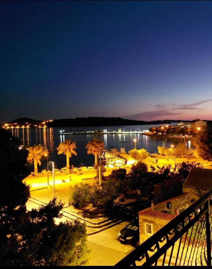 Apartments Lorio Vodice Kültér fotó